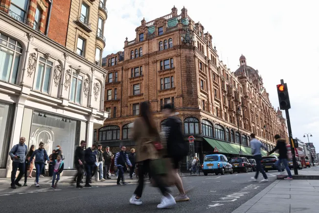 UK authorities warn of retail-sector risks following cyberattack spree
