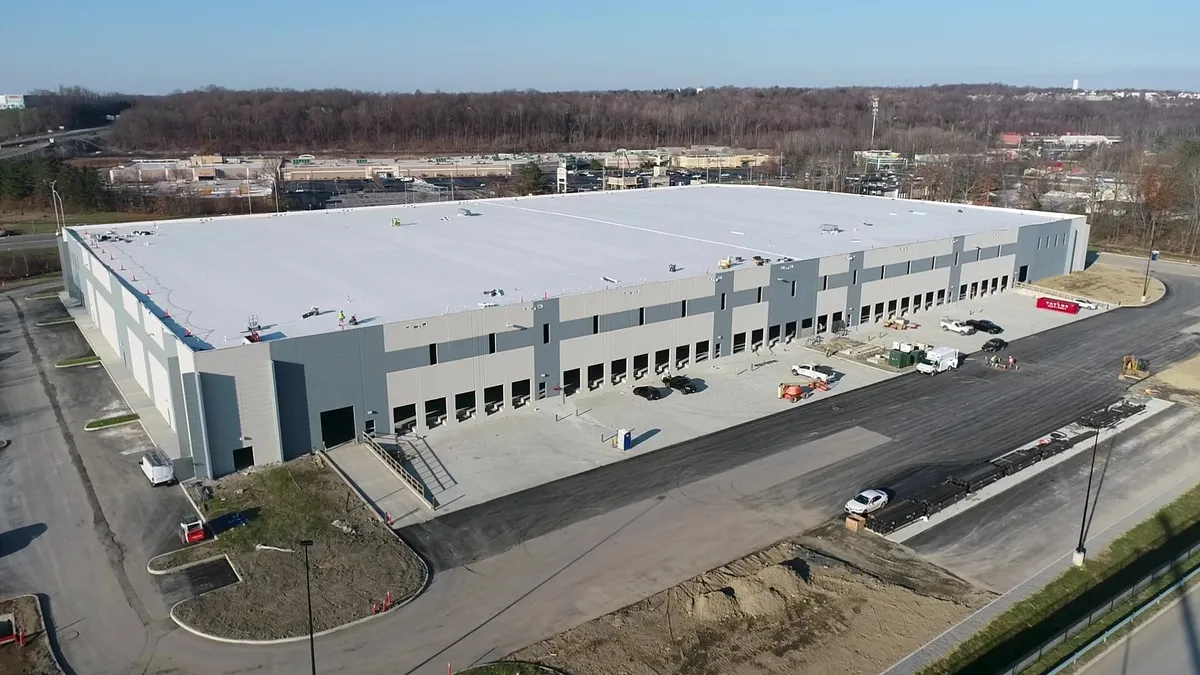 An exterior photo of the Newburgh, New York, distribution facility Tesla will lease.