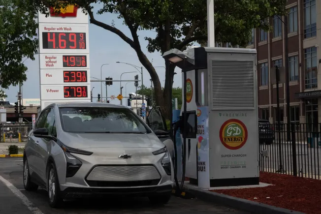 Shell unveils thermal fluid that could cut EV charging times to under ...