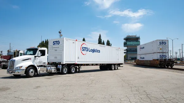 STG Truck containers intermodal
