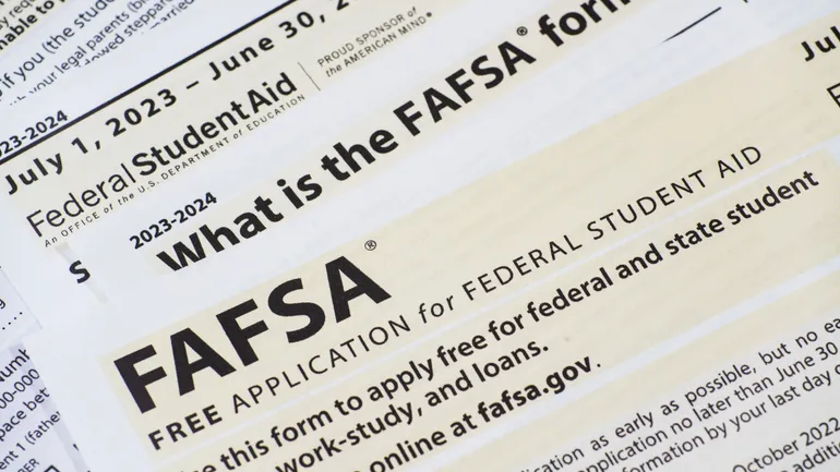 Porquê são as taxas de peroração da FAFSA pós-pandemia?