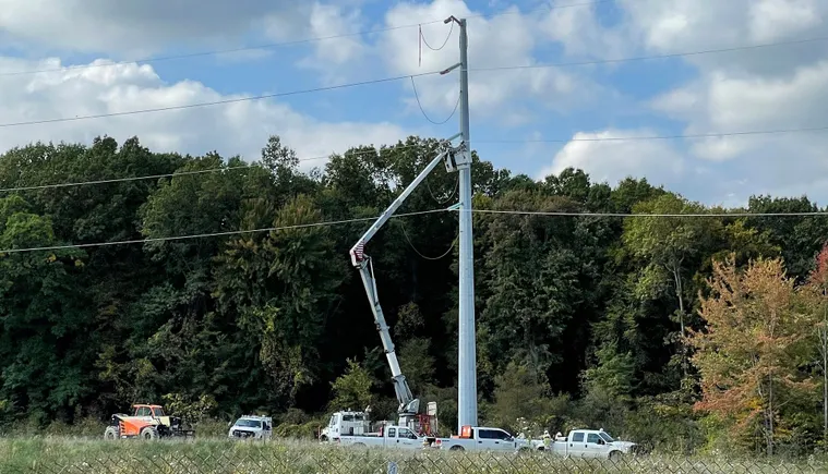 El plan de gasto quinquenal de FirstEnergy aumenta un 30% hasta los 36.000 millones de dólares. Está impulsado por la transmisión de información.