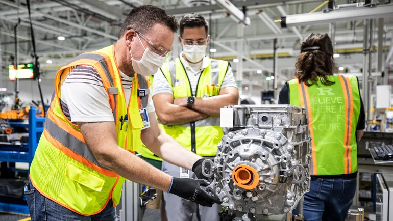 Ford, JPMorgan Chase and Michigan establish $3B manufacturing initiative