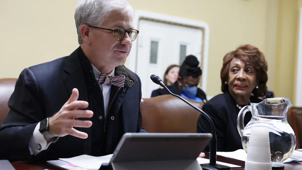 Reps. Patrick McHenry (R-NC) and Maxine Waters (D-CA)