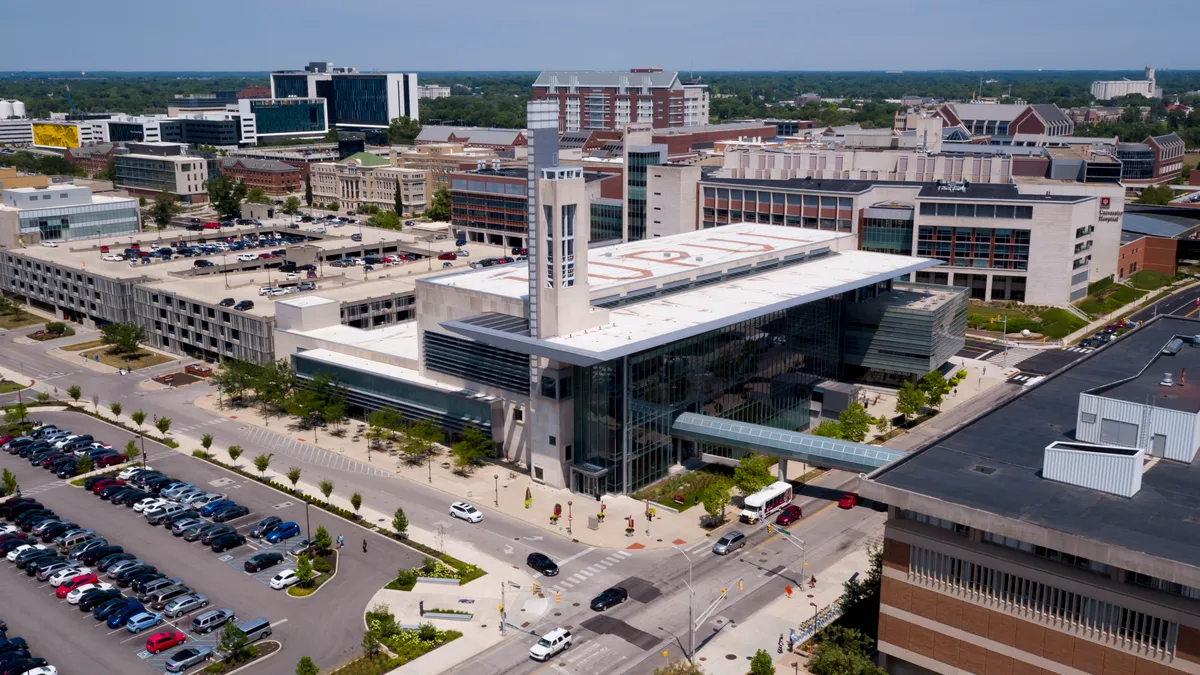 The top of a building spells out IUPUI.