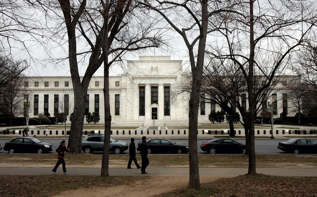 Fed seeks ‘skinny’ account comment