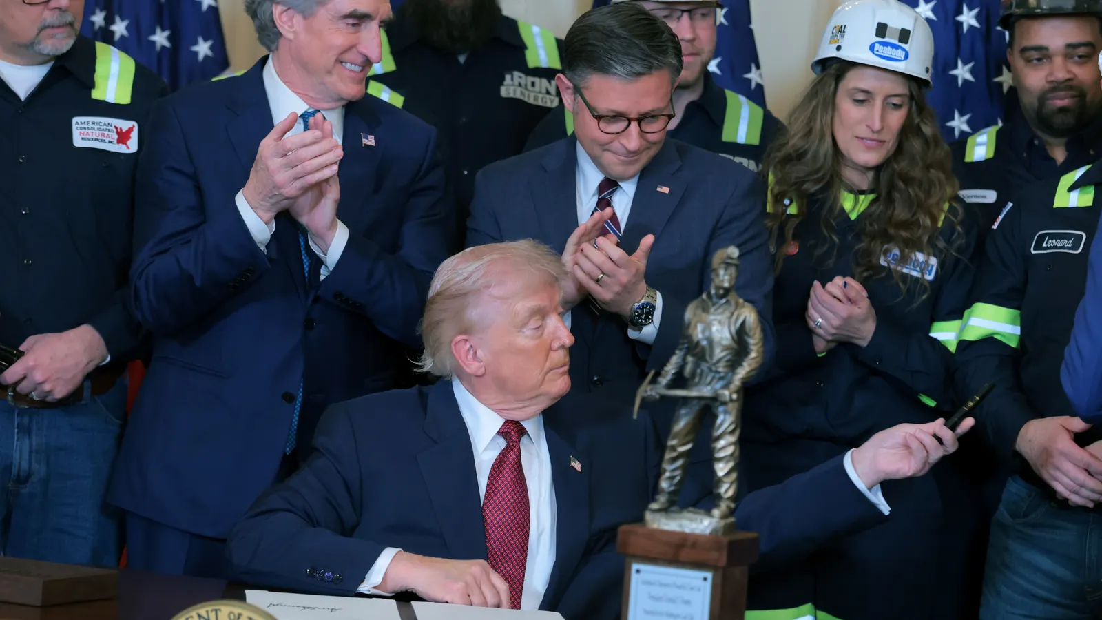 TVA board, remade by Trump, votes to keep coal plants open