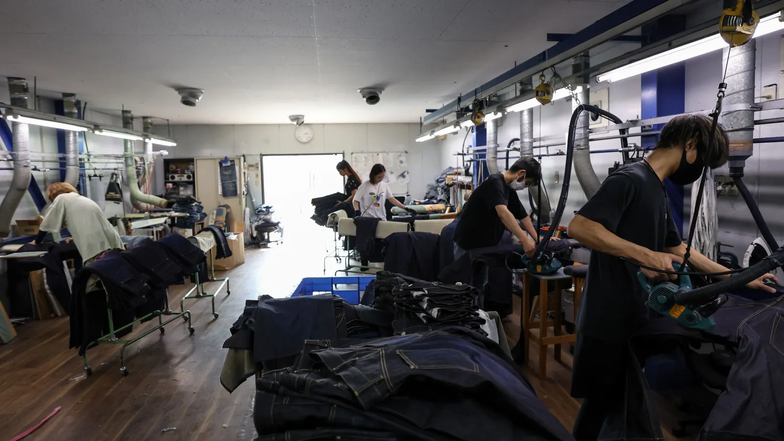 Fashion brands plan to consolidate sourcing over next 2 years