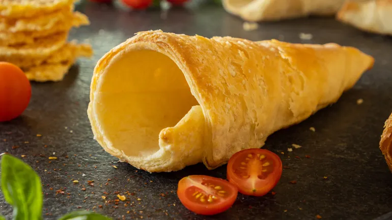 Leftovers: DiGiorno turns crust into ice cream cones; Gym Weed