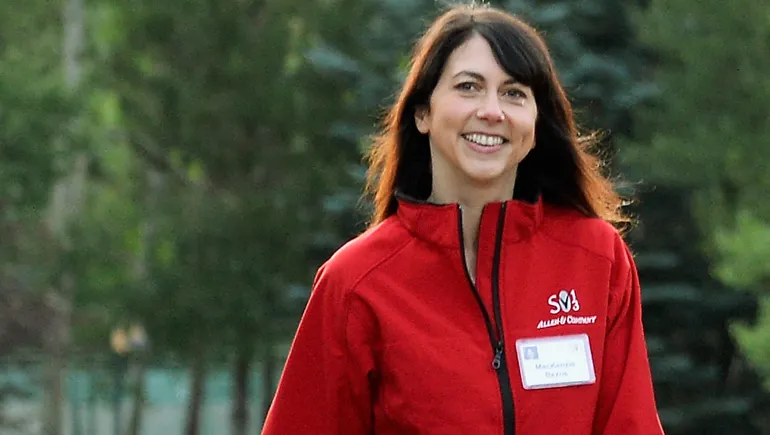 8 HBCUs share in 7M donation spree from MacKenzie Scott 8 HBCUs share in 7M donation spree from MacKenzie Scott