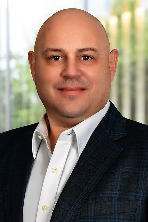 headshot of Jason Marino, CFO of Marriott Vacations Worldwide