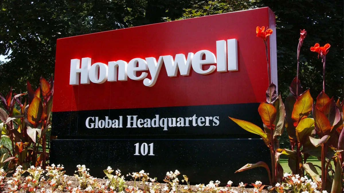 A Honeywell sign is displayed June 28, 2001 outside their offices in Murray Hill, NJ.