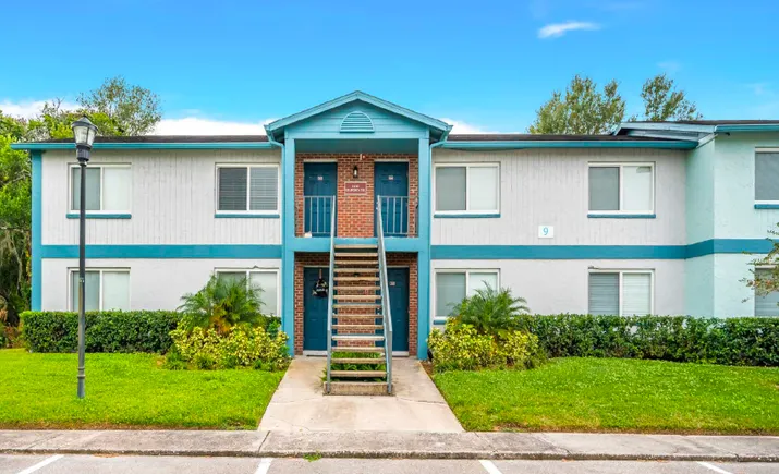 Florida investor secures fractured condo project in Tampa