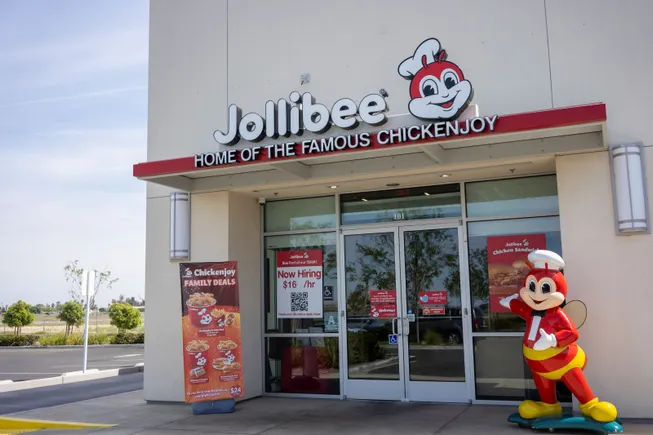 Why Jollibee is planning a US IPO for its international business
