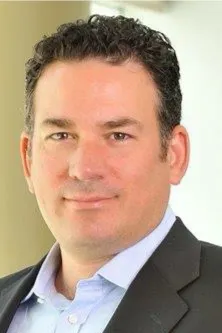 Headshot of Gideon Walter, a managing director and senior partner at BCG